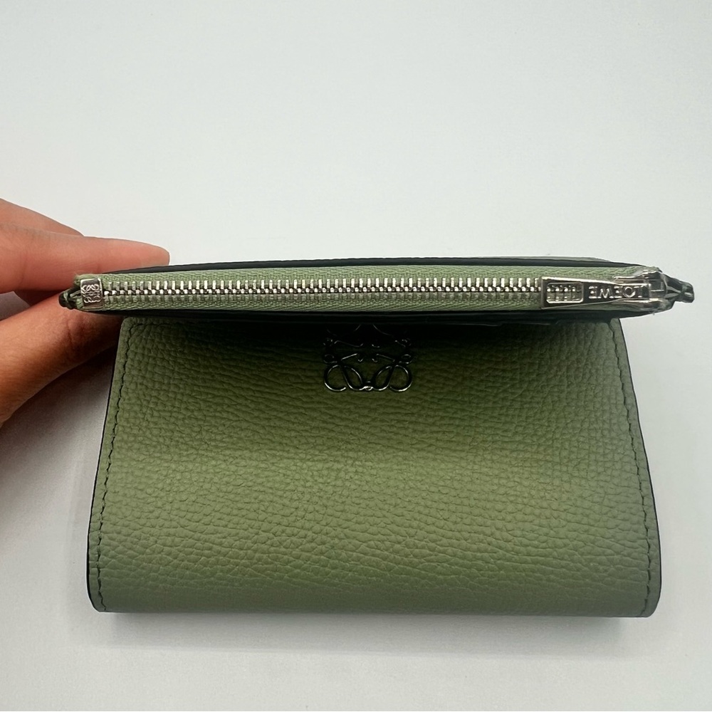 Loewe Compact Wallet - Picture 16 of 16